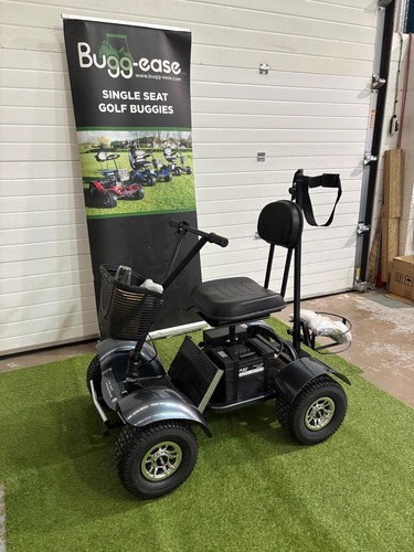Demo golf buggy flexes to - golf,